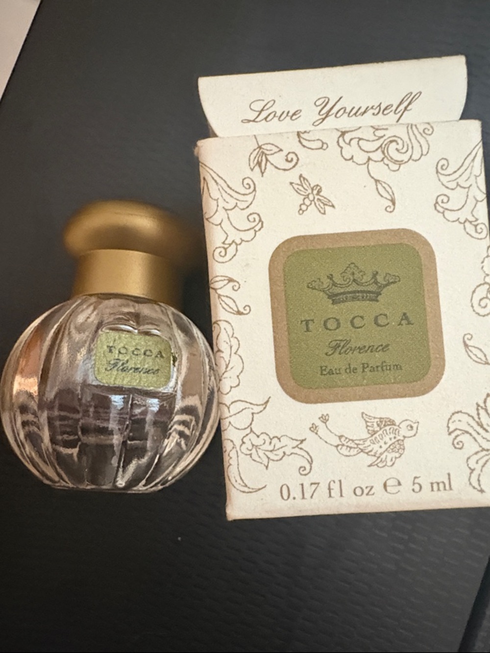 Tocca Florence Eau de Parfum Mini Box in Cream and Olive - Picture 3 of 3
